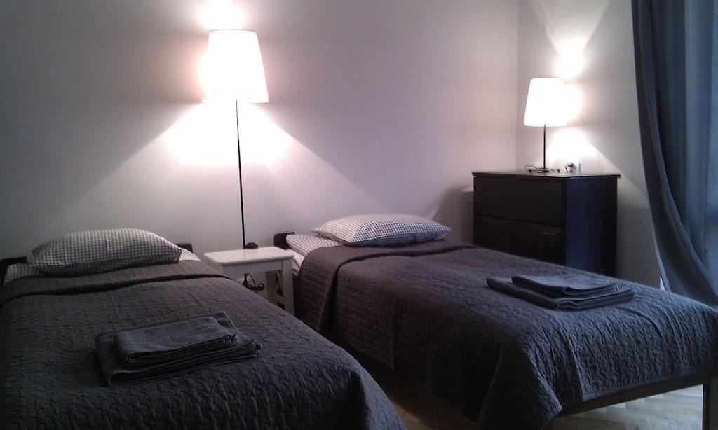 Koro De Varsovio - Apartament Ciasna 10 Kamer foto
